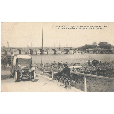 Nantes - Aprés l'écroulement du pont de Pirmil